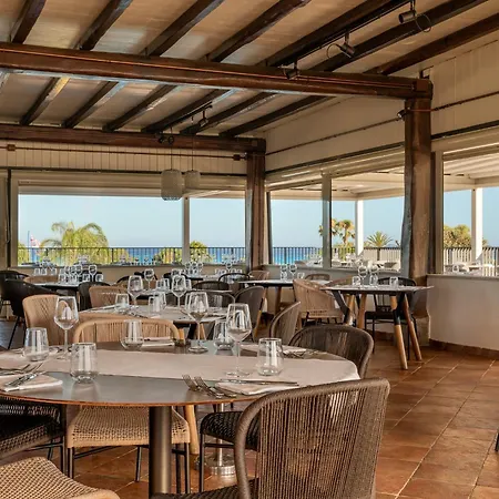 Hotel Voi Tanka Selected