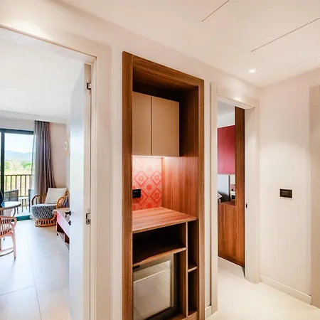 Hotel Voi Tanka Selected