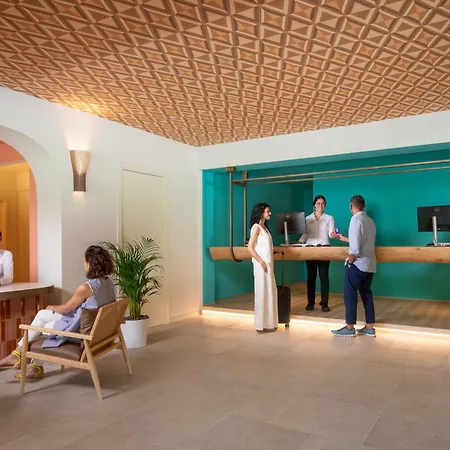 Voi Tanka Selected Hotell 4*