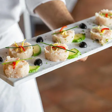 Voi Tanka Selected 4*