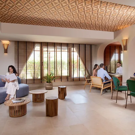 Hotel Voi Tanka Selected 4*