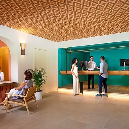 Voi Tanka Selected Otel
