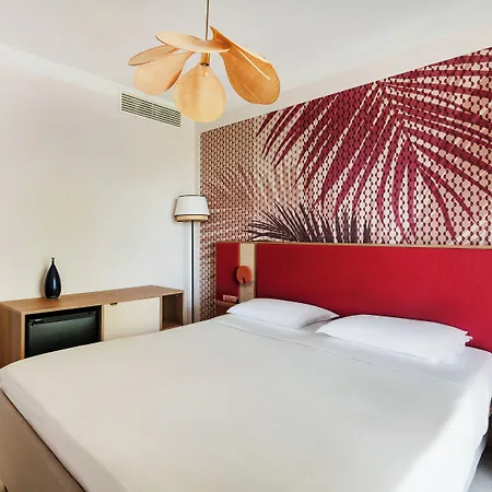 Otel Voi Tanka Selected